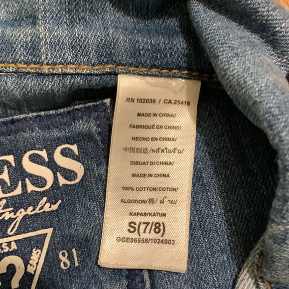🍂 4/$20 🍂 Girls Guess Denim vest. - Picture 3 of 9